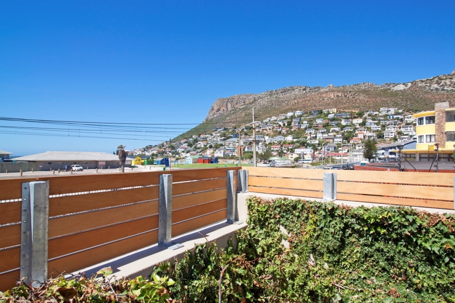 2 Bedroom Property for Sale in Fish Hoek Western Cape